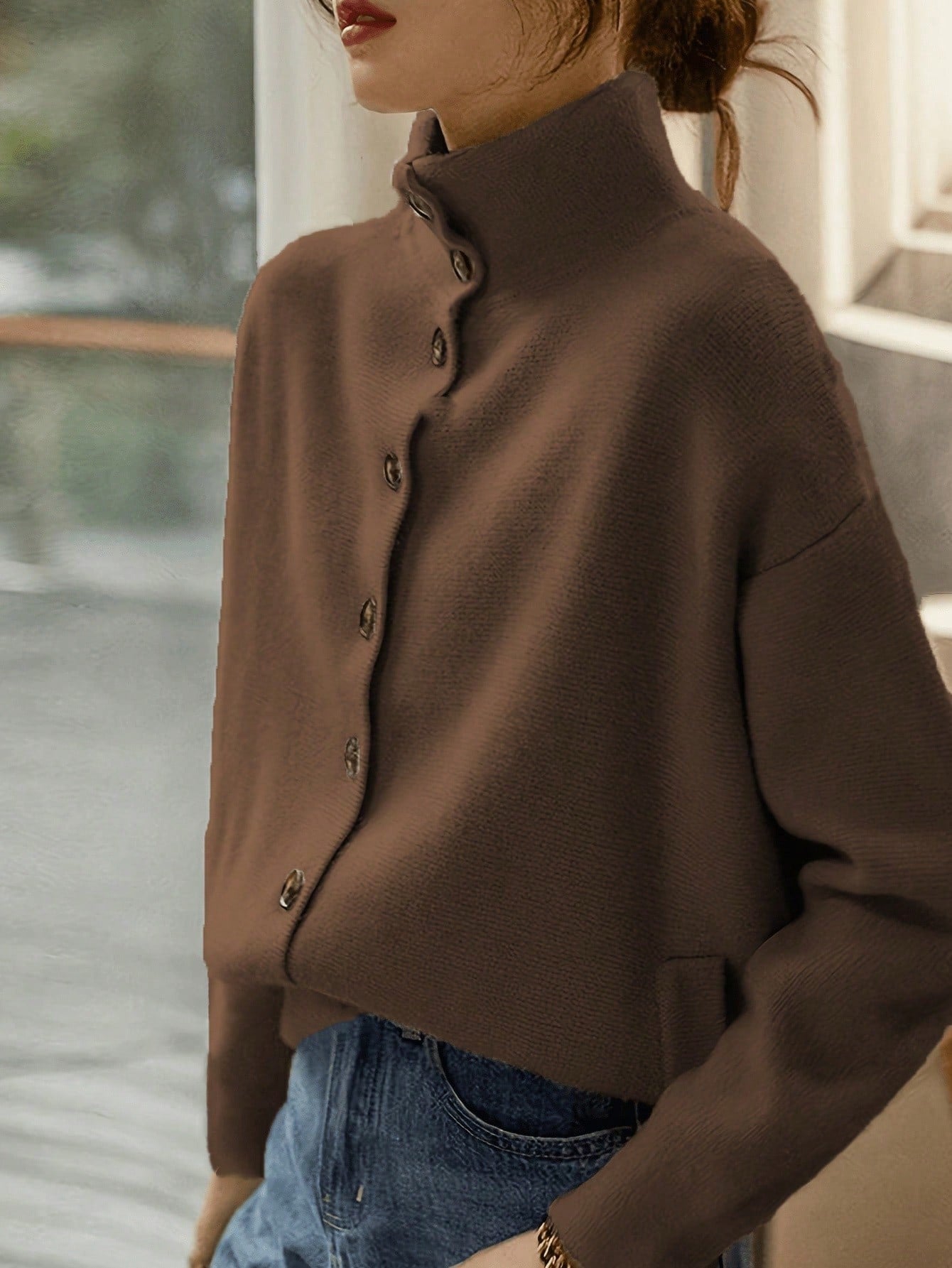 Autumn/Winter Women's Versatile Solid Color Casual Single-Button Stand Collar Long Sleeve Knit Cardigan, Elegant and Simple